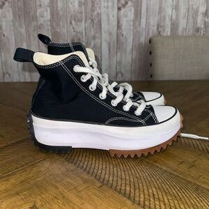 Converse Run Star Hike Platform Sneaker - Black / White / Gum